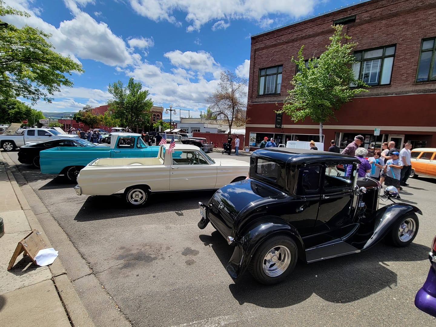 Central Valley Rodders Car Show